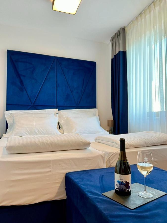 Lazar Winery Tourism B&B Rosoman Екстер'єр фото